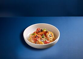 Crowne Plaza Changi Airport by IHG