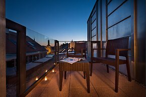 EA Embassy Prague Hotel