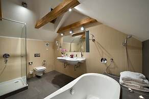 EA Embassy Prague Hotel