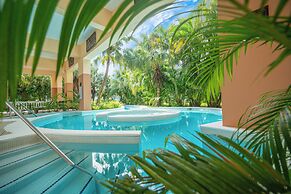 Grand Palladium Lady Hamilton Resort & Spa All Inclusive