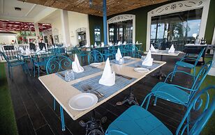 Grand Palladium Lady Hamilton Resort & Spa All Inclusive