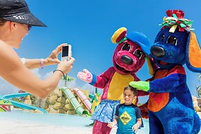 Grand Palladium Lady Hamilton Resort & Spa All Inclusive
