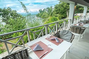 Grand Palladium Lady Hamilton Resort & Spa All Inclusive