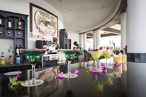 Grand Palladium Lady Hamilton Resort & Spa All Inclusive