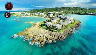 Grand Palladium Lady Hamilton Resort & Spa All Inclusive