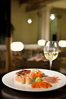 Grand Palladium Lady Hamilton Resort & Spa All Inclusive