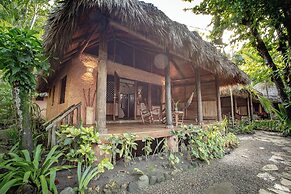 Natura Cabana Boutique Hotel & Spa