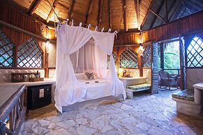 Natura Cabana Boutique Hotel & Spa