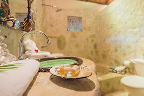 Natura Cabana Boutique Hotel & Spa by Mint