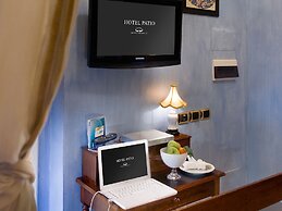 Graziella Patio Hotel