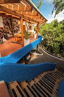 Blu Galapagos Sustainable Waterfront Lodge