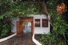 Blu Galapagos Sustainable Waterfront Lodge