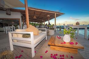 Blu Galapagos Sustainable Waterfront Lodge