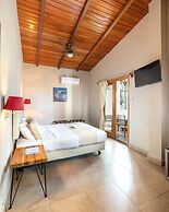 Blu Galapagos Sustainable Waterfront Lodge