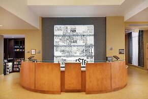 DoubleTree by Hilton Richmond Airport