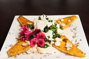 The Stanford Inn By The Sea Eco-Resort