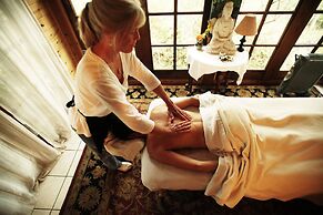 The Stanford Inn By The Sea Eco-Resort