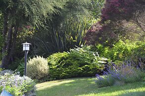 The Stanford Inn By The Sea Eco-Resort