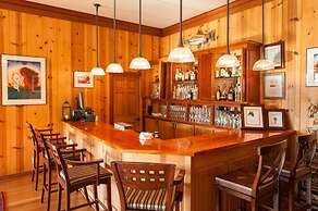 The Stanford Inn By The Sea Eco-Resort