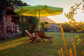 Sifnaika Konakia ~ Armada Residence