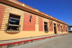 Casa Mexicana Hotel