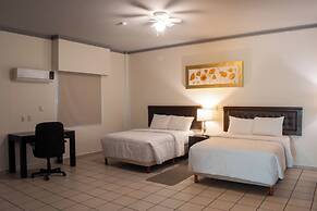 Hotel & Suites Aliana