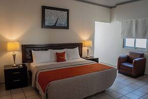 Hotel & Suites Aliana