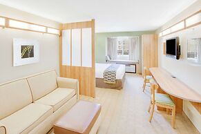 Microtel Inn & Suites by Wyndham Saraland/North Mobile