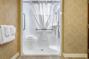 Best Western Plus Fredericton Hotel & Suites