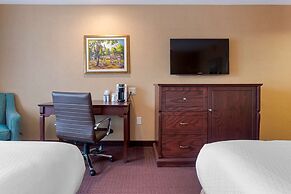 Best Western Plus Fredericton Hotel & Suites