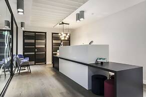 Plum Carlton Serviced Apartments