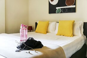 Plum Carlton Serviced Apartments