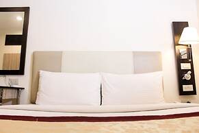 Majestic Hotel (formerly Octagon Mansion Hotel)