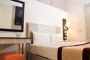 Majestic Hotel (formerly Octagon Mansion Hotel)