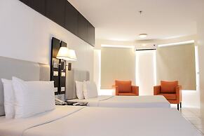 Majestic Hotel (formerly Octagon Mansion Hotel)