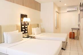 Majestic Hotel (formerly Octagon Mansion Hotel)