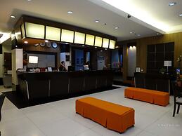 Majestic Hotel (formerly Octagon Mansion Hotel)