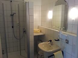 Hotel Löwen Garni - B&B