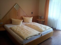 Hotel Löwen Garni - B&B