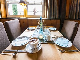 Hotel Löwen Garni - B&B