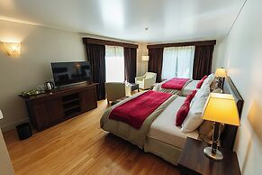 Loi Suites Chapelco Hotel