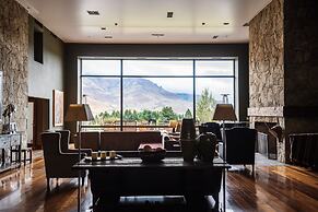 Loi Suites Chapelco Hotel