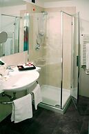 Euro Hotel Residence