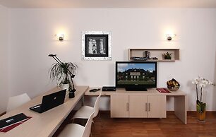 Euro Hotel Residence