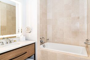 Hilton Columbus/Polaris