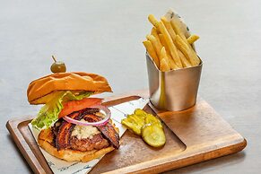 Hilton Columbus/Polaris