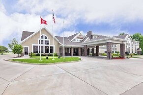 AmericInn by Wyndham Monmouth