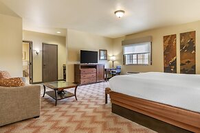 Best Western Plus Cimarron Hotel & Suites