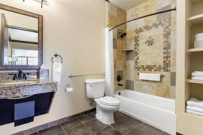 Best Western Plus Cimarron Hotel & Suites