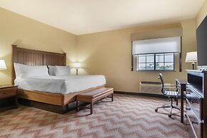 Best Western Plus Cimarron Hotel & Suites